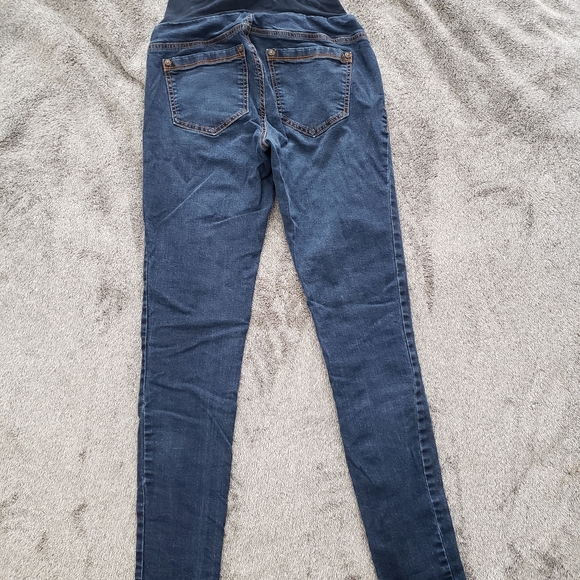 Maternity pants bundle - Picture 8 of 16